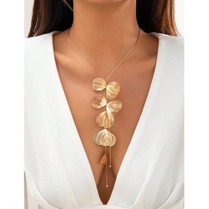 Zara Gold Flower Necklace
